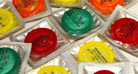 Blowjob ohne Kondom gegen Aufpreis Sex Dating Estaimpuis